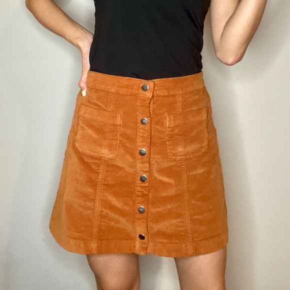 Urban Outfitters Dresses & Skirts - Burnt Orange High-Waisted Corduroy Skirt